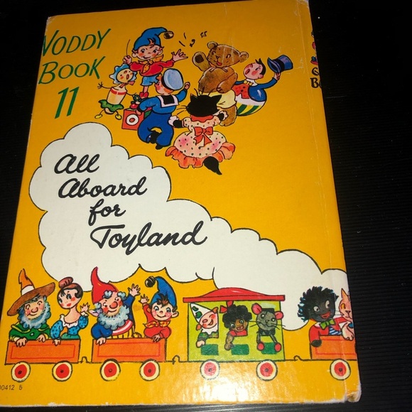 Noddy Meets Father Christmas Book - Yellow Cover - Picture 2 of 10